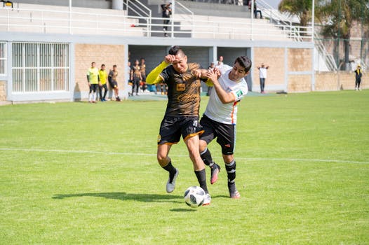 midfielders transitioning from offense to defense